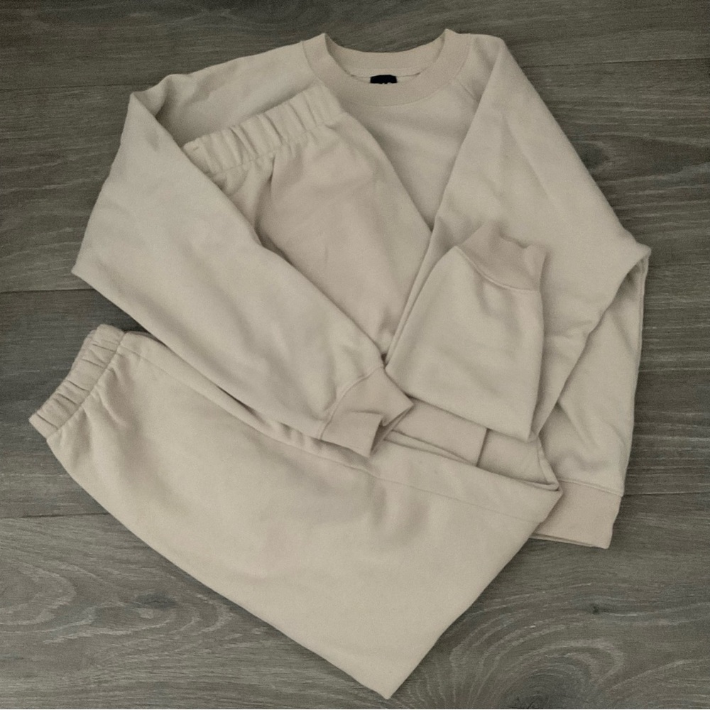 Gap Women’s VintageSoft Sweatshirt Joggers Set - XS, S Tall